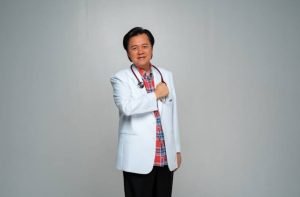 Doc Willie Ong Biography